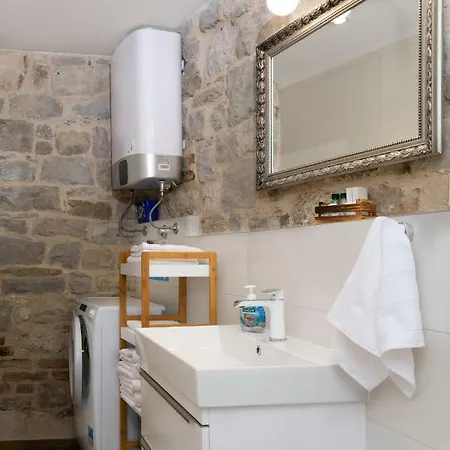 In Diocletian Palace Apartman Split