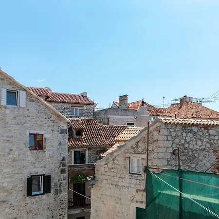 In Diocletian Palace Apartman Split