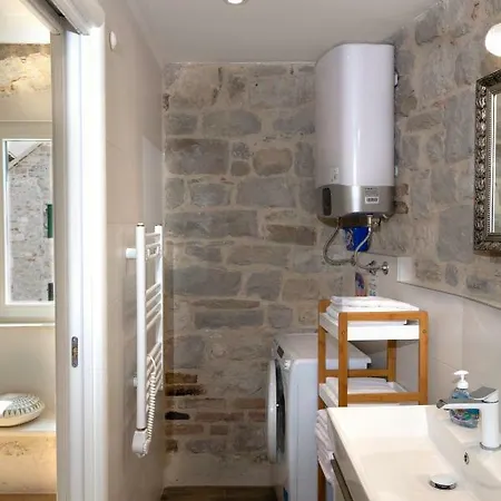 Apartman In Diocletian Palace Split